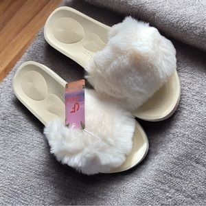 Women’s Coface Plush Cream Slider Slippers withh Arch‎ Support